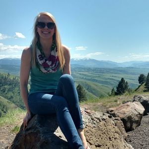 Meet your Posher, Angela